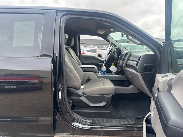 Used 2020 Ford F350 XLT w/ XLT Premium Package AWD/4WD image 18