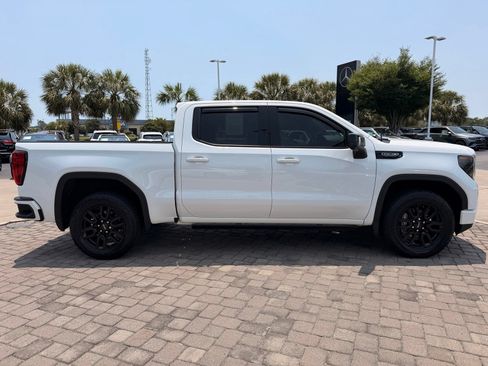 Used 2025 GMC Sierra 1500 Elevation w/ Preferred Package AWD/4WD image 8