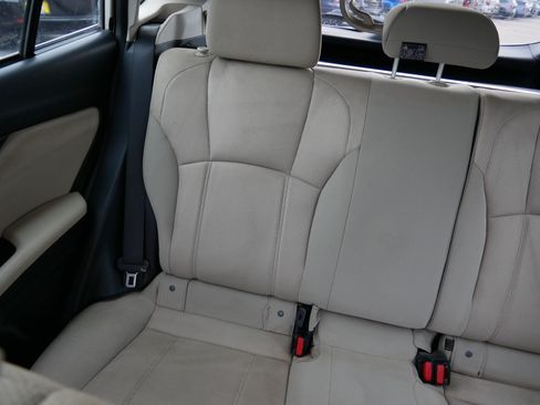 Used 2019 Subaru Impreza 2.0i w/ Eyesight AWD/4WD image 12