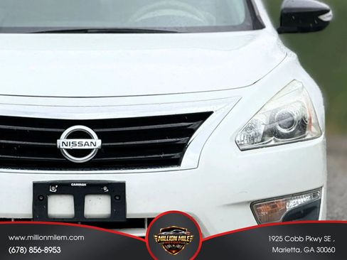 Used 2015 Nissan Altima 2.5 S w/ Power Driver Seat Package FWD image 12