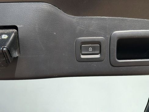 Used 2020 MAZDA MAZDA3 AWD Hatchback w/ Premium Pkg image 29