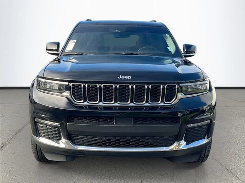 Used 2023 Jeep Grand Cherokee L Limited AWD/4WD image 2
