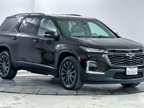 Used 2023 Chevrolet Traverse RS AWD/4WD image 9