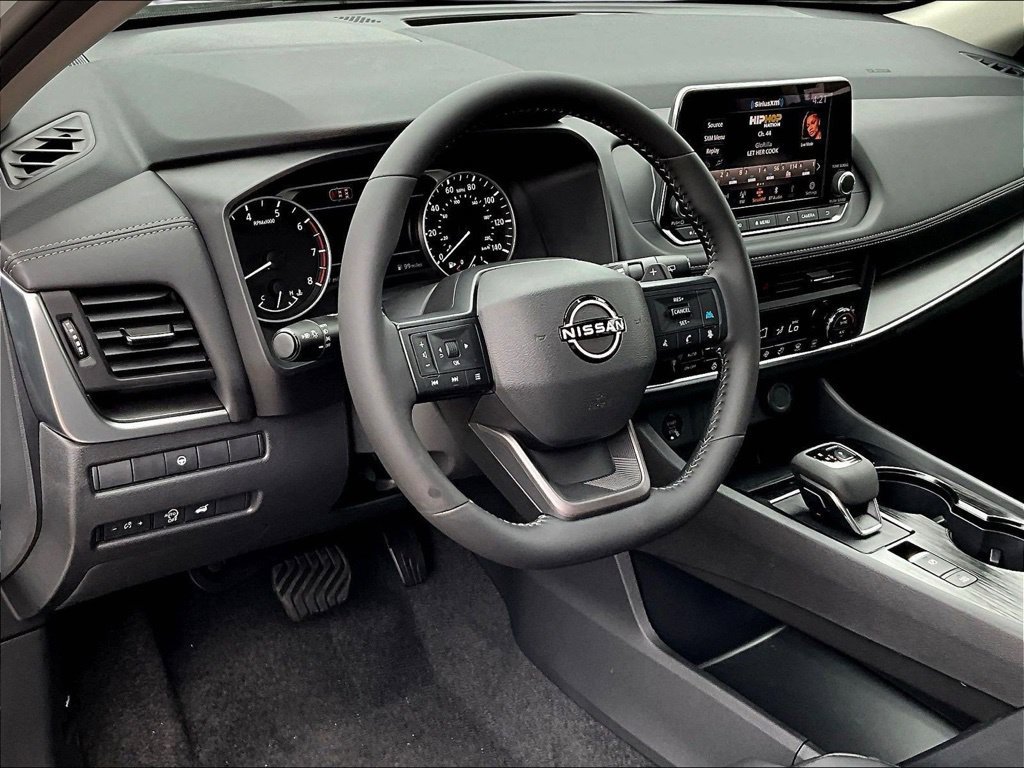 New 2026 Nissan Rogue Dark Armor AWD/4WD image 18