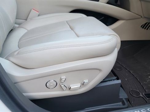 Used 2019 Lincoln Nautilus Reserve w/ Ultimate Package AWD/4WD image 43