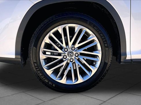 Used 2020 Lexus RX 350 FWD w/ Luxury Package image 11