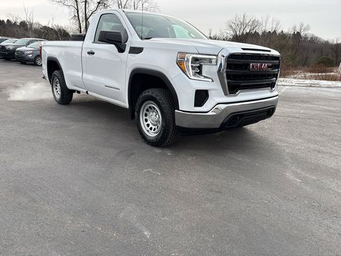 Used 2022 GMC Sierra 1500 Pro w/ Sierra Value Package image 3