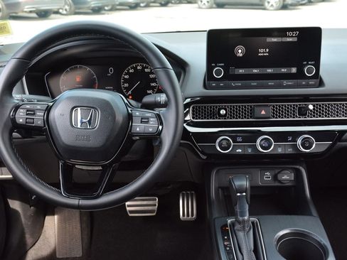 Used 2024 Honda Civic Sport image 11
