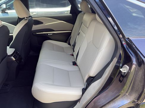 Used 2023 Lexus RX 350 Premium Plus w/ Cold Area Package AWD/4WD image 5