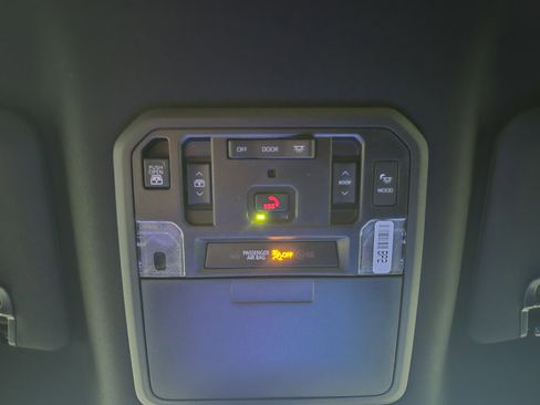 New 2026 Toyota Tundra Platinum AWD/4WD image 30