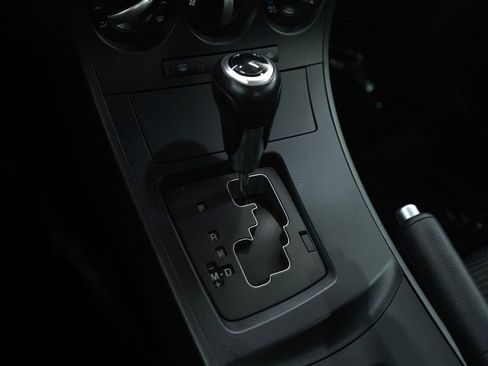 Used 2012 MAZDA MAZDA3 i Touring image 21