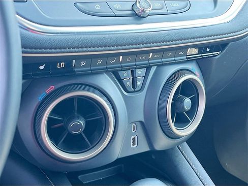 Used 2024 Chevrolet Blazer Premier w/ Driver Confidence II Package image 16