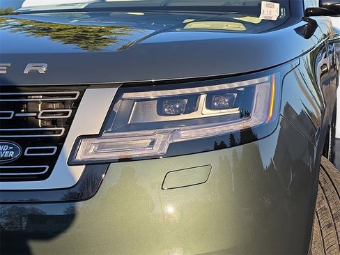 New 2026 Land Rover Range Rover SE image 33