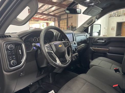 Used 2022 Chevrolet Silverado 2500 LT w/ All Star Edition image 6