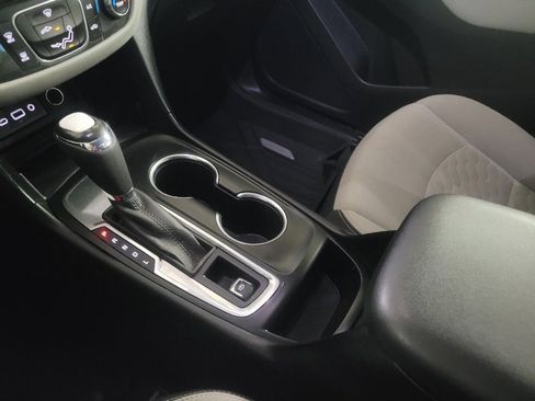 Used 2020 Chevrolet Equinox LS w/ LS Convenience Package FWD image 26