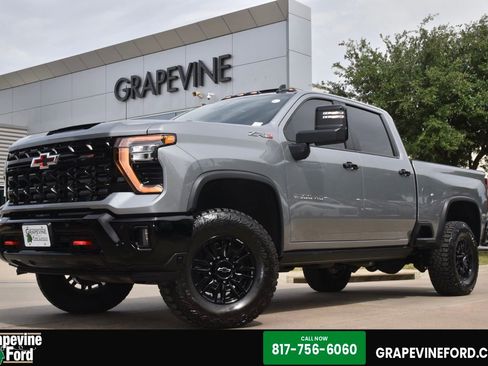 Used 2026 Chevrolet Silverado 2500 ZR2 AWD/4WD image 1