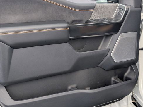 Used 2024 Ford F250 Platinum w/ FX4 Off-Road Package AWD/4WD image 14