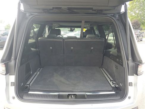 Used 2024 Jeep Grand Wagoneer L Series II w/ Quick Order Packagew 28T image 9