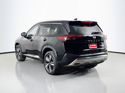 Used 2022 Nissan Rogue Platinum w/ Head-Up Display Package AWD/4WD image 3