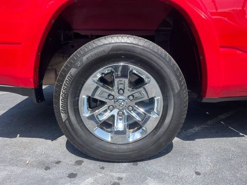 Used 2019 RAM 1500 Laramie AWD/4WD image 22
