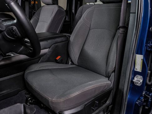 Used 2024 RAM 3500 Big Horn w/ Sport Appearance Package AWD/4WD image 29