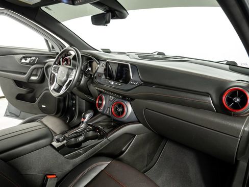 Used 2019 Chevrolet Blazer RS FWD image 22