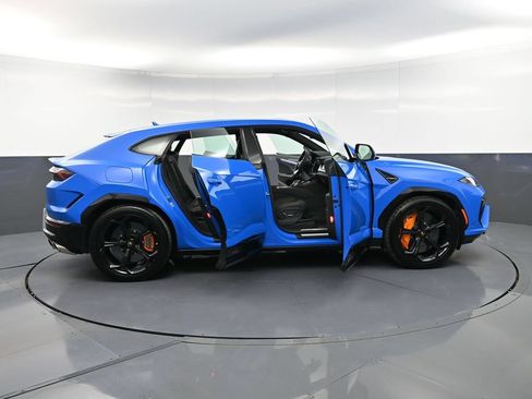 Used 2025 Lamborghini Urus S AWD/4WD image 39