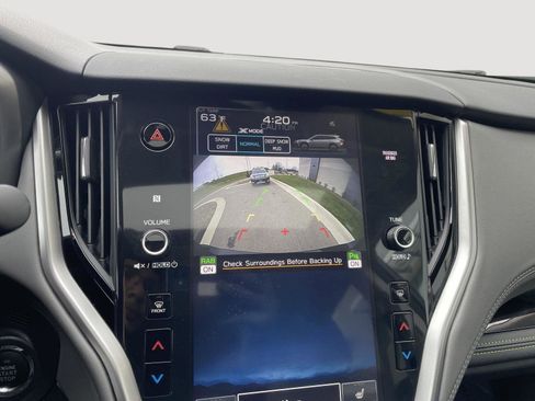 Used 2025 Subaru Outback Onyx Edition image 28