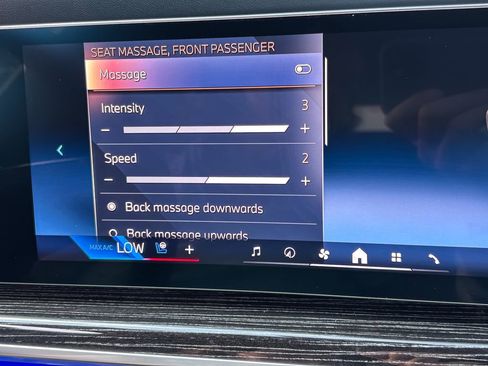 Used 2025 BMW i7 eDrive50 w/ M Sport Package RWD image 26