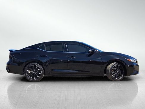 Used 2019 Nissan Maxima SR w/ Premium Package FWD image 4