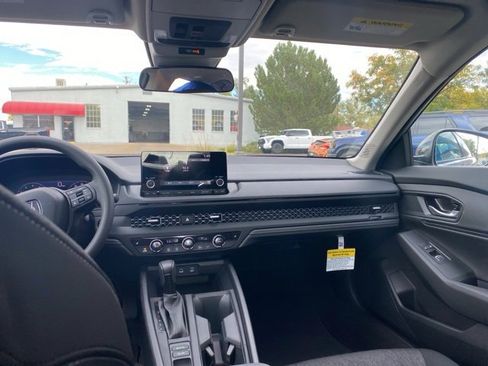 New 2025 Honda Accord SE image 12