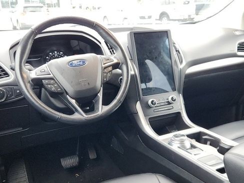 Used 2023 Ford Edge SEL image 10