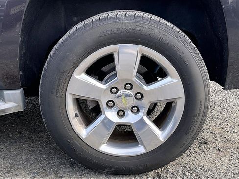 Used 2015 Chevrolet Tahoe LT image 9
