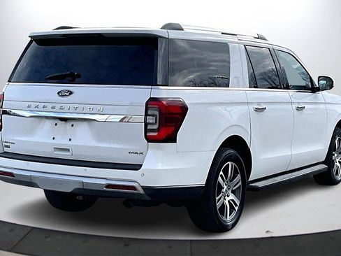 Used 2024 Ford Expedition Max Limited image 9