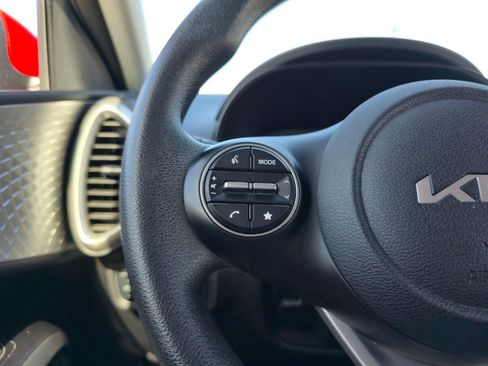 Used 2024 Kia Soul LX w/ Option Group 015 FWD image 23