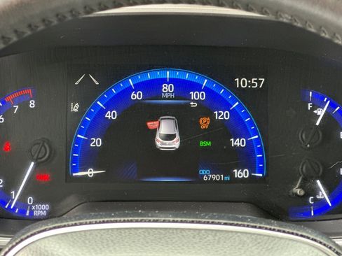 Used 2020 Toyota Corolla XSE image 21