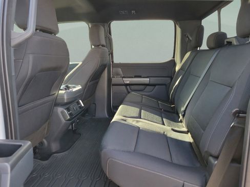 Used 2022 Ford F150 XLT w/ Equipment Group 302A High image 5