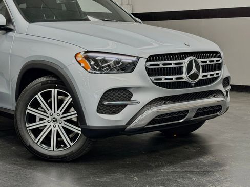 Used 2026 Mercedes-Benz GLE 350 4MATIC image 3