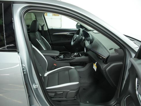 New 2025 Buick Envision Sport Touring image 19