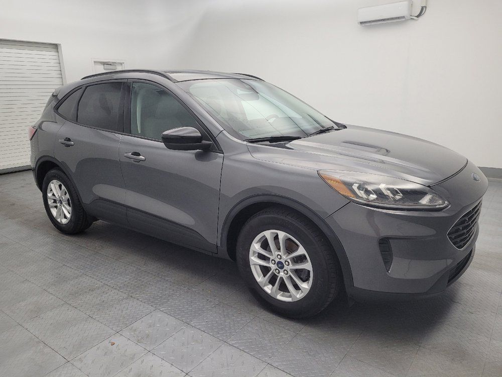 Used 2021 Ford Escape SE w/ SE Sport Appearance Package FWD image 11