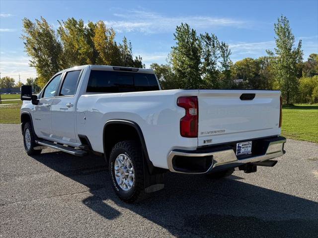 Used 2024 Chevrolet Silverado 3500 LT w/ Convenience Package AWD/4WD image 5