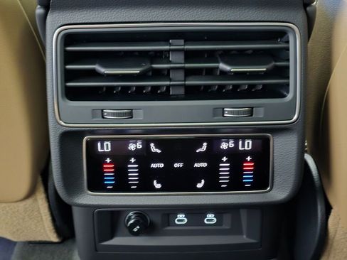 New 2025 Audi Q7 2.0T Premium Plus image 18