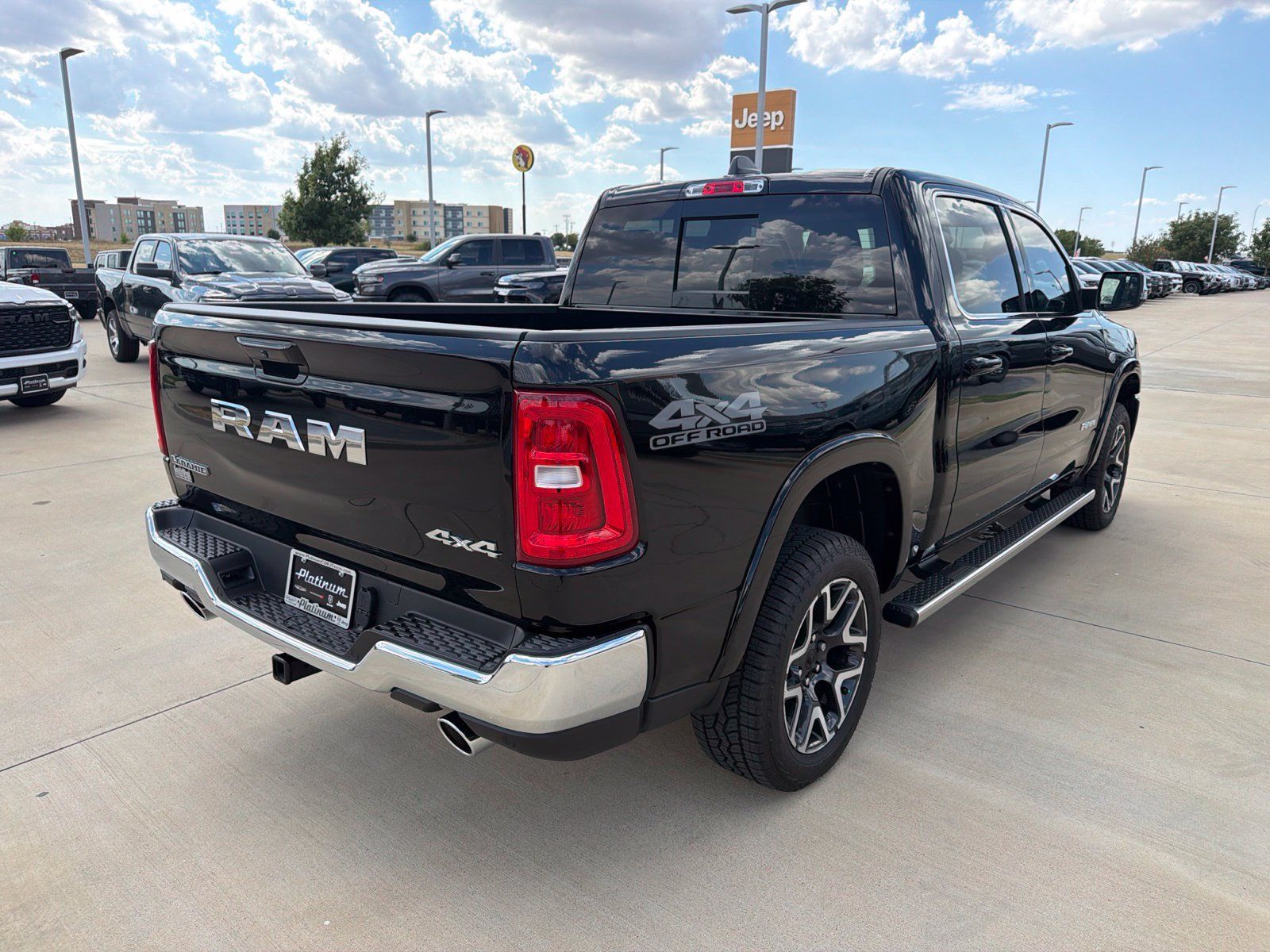 Used 2026 RAM 1500 Laramie w/ Off Road Group AWD/4WD image 5