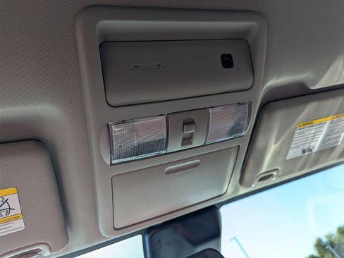 New 2026 Nissan Frontier SV image 15