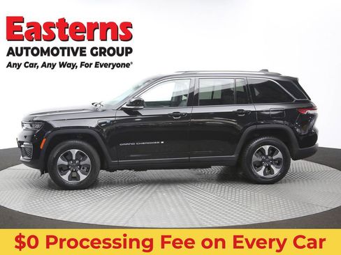 Used 2023 Jeep Grand Cherokee 4WD 4xe image 62