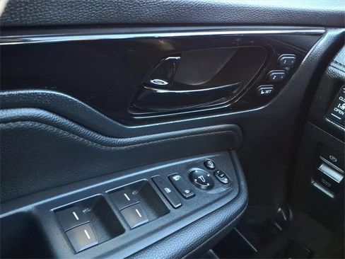 Used 2023 Honda Odyssey Elite image 15
