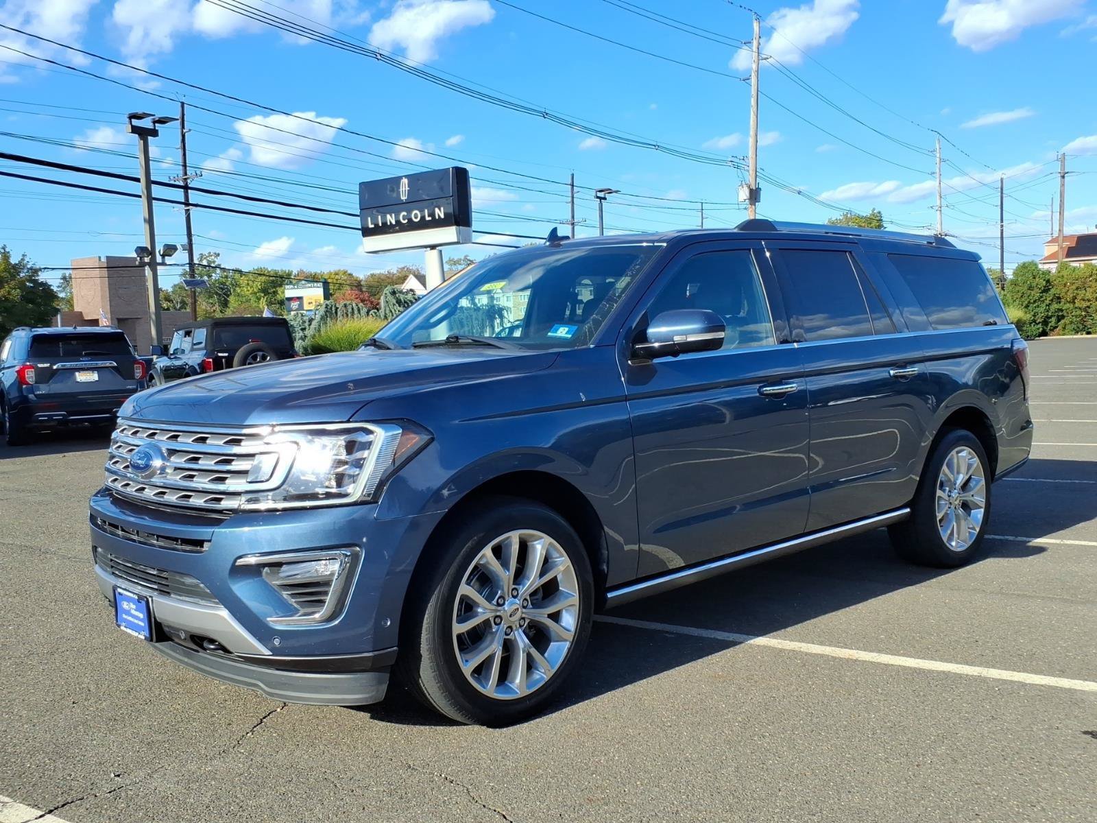 Certified 2019 Ford Expedition Max Limited w/ Equipment Group 302A AWD/4WD image 3