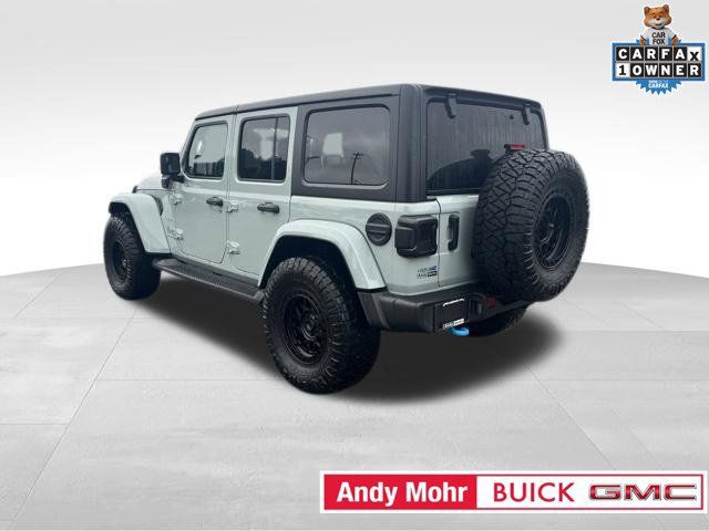 Used 2023 Jeep Wrangler Unlimited Sahara w/ Cold Weather Group AWD/4WD image 13