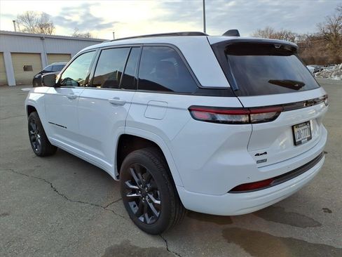 New 2026 Jeep Grand Cherokee Limited image 6