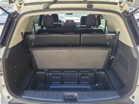 Used 2022 Nissan Pathfinder SV image 8